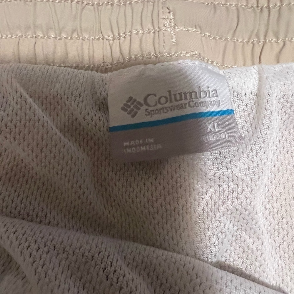 NWT Women's Columbia PFG Backcast III 6" Omni-Shade Drawstring Water Shorts Tan - Picture 6 of 8